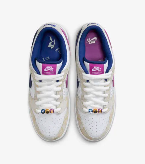 Nike Dunk SB "Pure Platinum and VividPurple" (Rayssa Leal) - Stepsfy